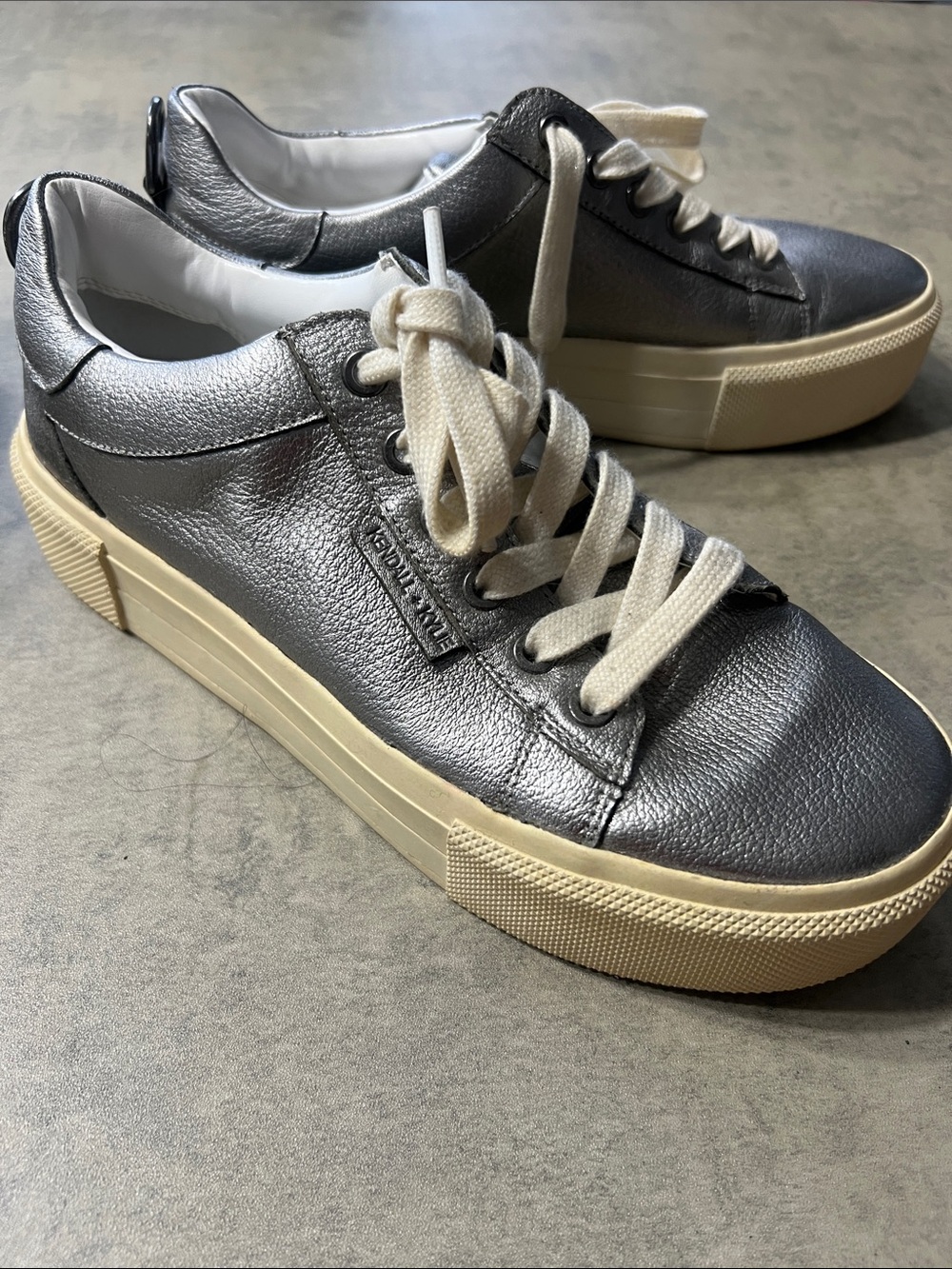Kendall & Kylie Metallic Silver Platform Espadrille Sneakers